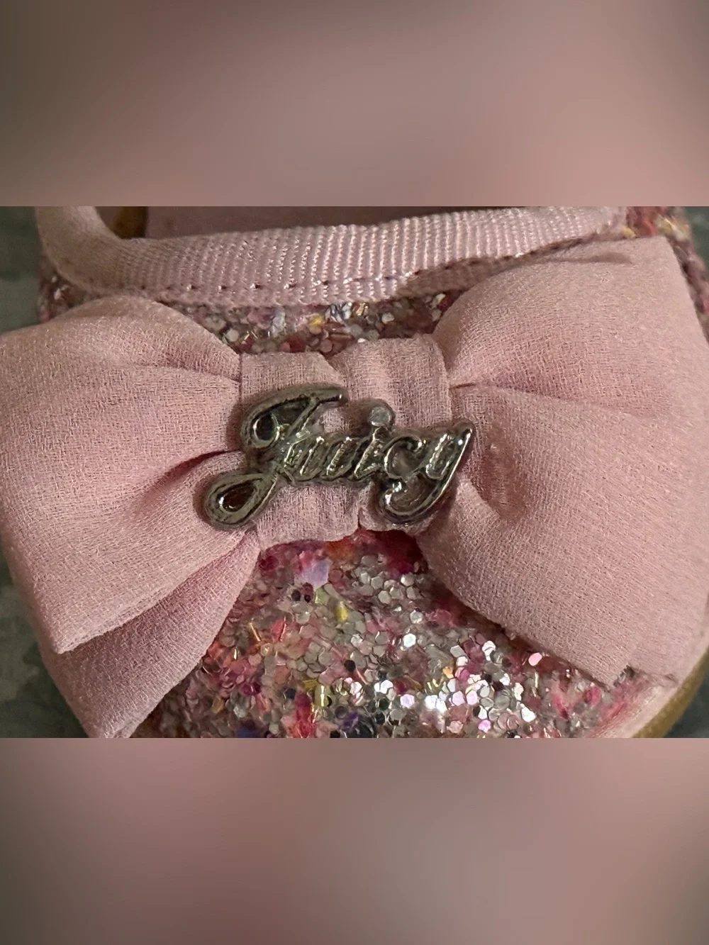 Juicy Couture Pink Glitter Bow Girls' Mary Jane Shoes, Size 6